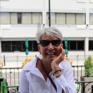 Meet your Posher, Jan